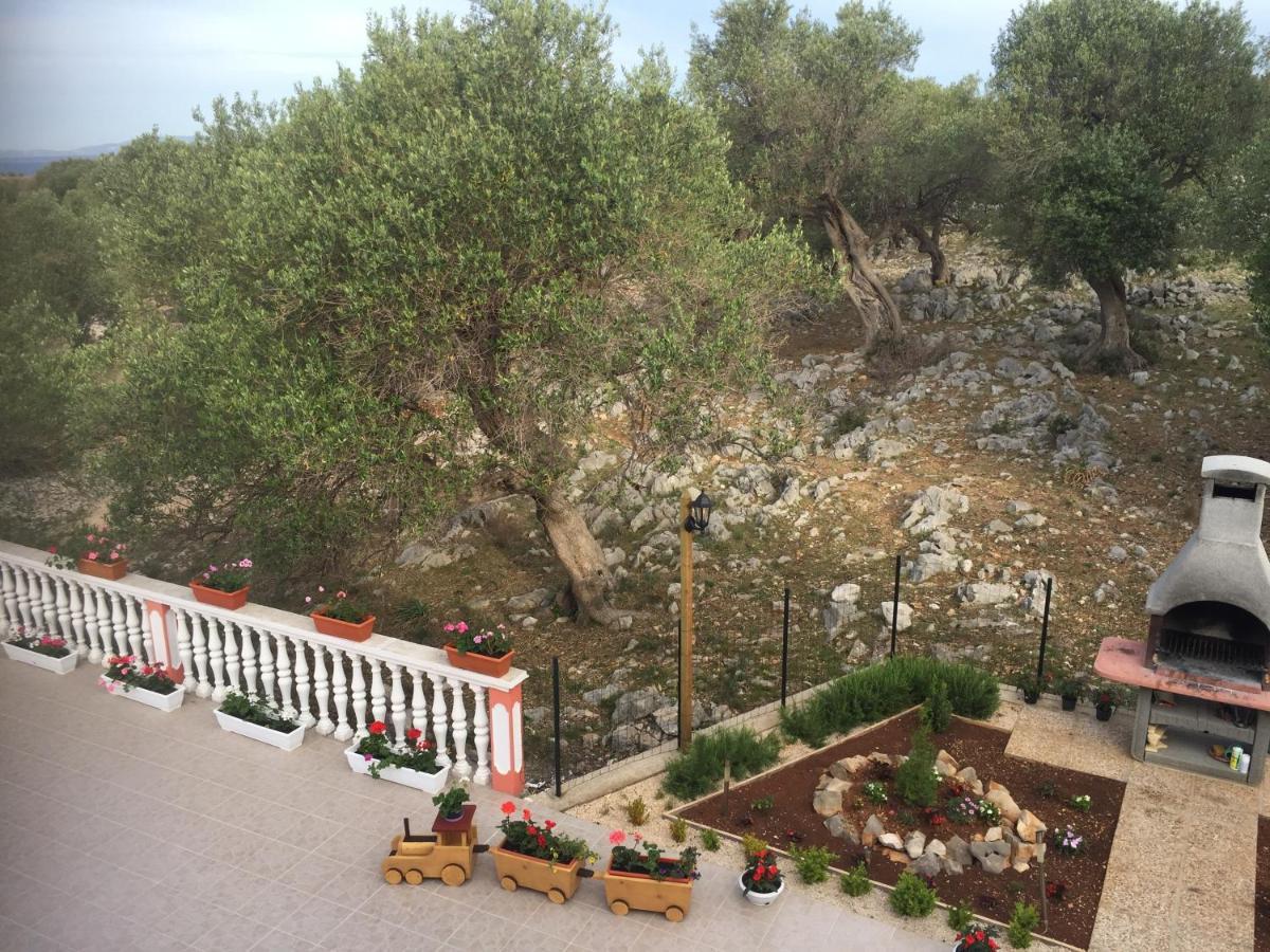 Apartments By The Sea Lun, Pag - 11781 Eksteriør billede